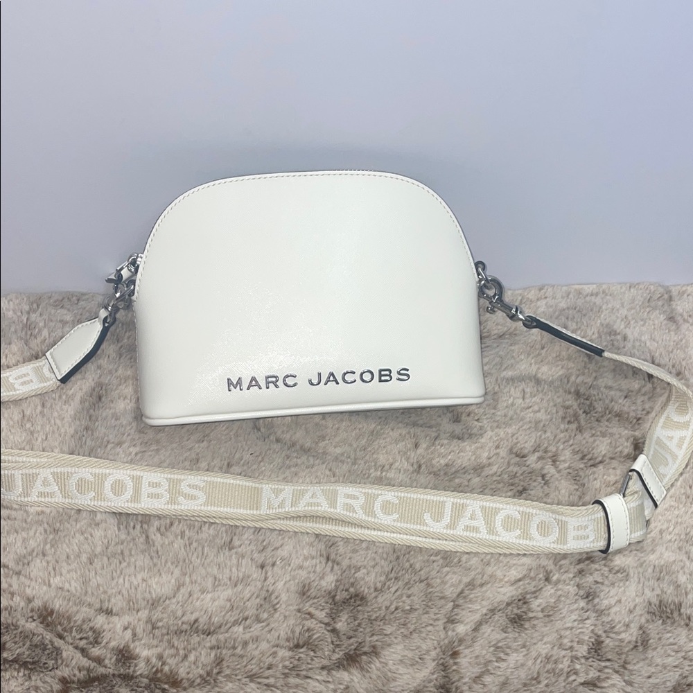 Marc Jacobs Small Domed Crossbody